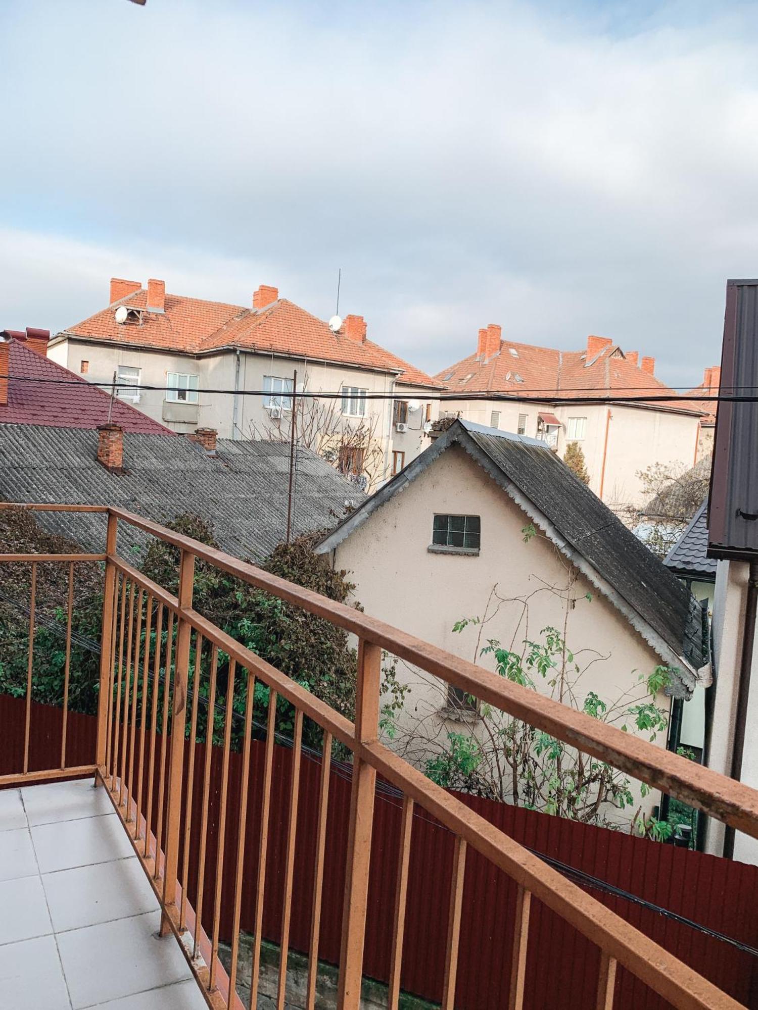 Apartments Domovik Мостова 5 Кв 38 Mukácheve Exterior foto